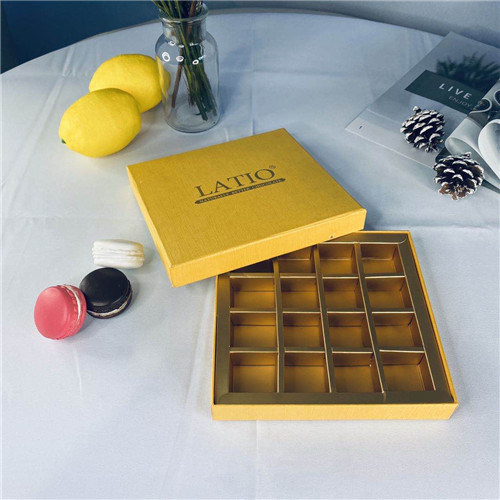 Lightweight Lid Type Chocolate Packaging Box For Holiday Gift