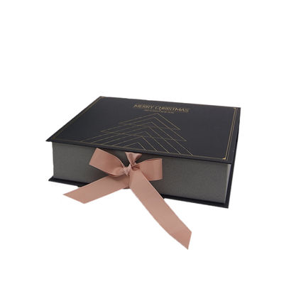Bon prix Emballage fait sur commande magnétique de papier de carton de caisses d'emballage de cadeau avec le ruban en ligne
