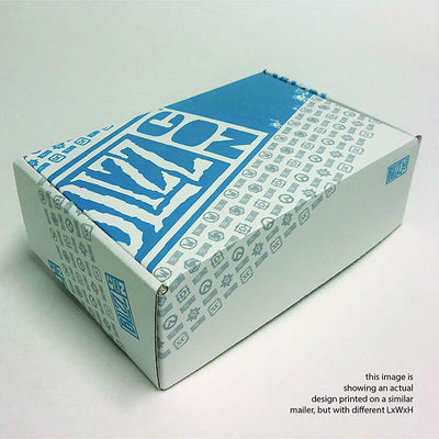 Bon prix Le blanc a imprimé la boîte d'emballage d'expédition de cadeau de boîte ridée par carton écologique en ligne