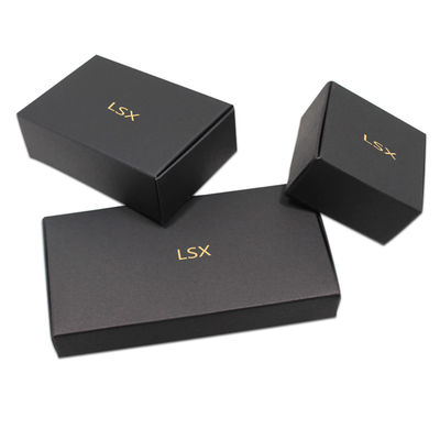 Bon prix Logo extérieur vide d'estampillage d'or de carte de noir des caisses d'emballage de chocolat 300gsm en ligne