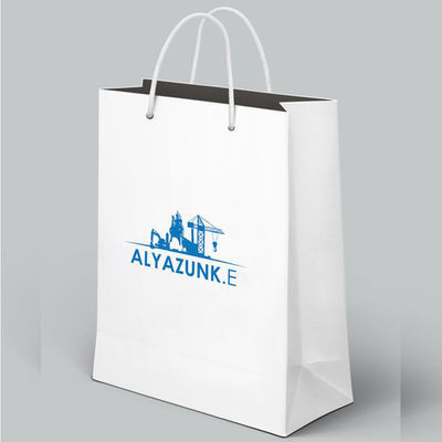 Bon prix Sacs en papier blancs faits sur commande 200gsm de mariage pliable vernissant la manipulation de surface en ligne