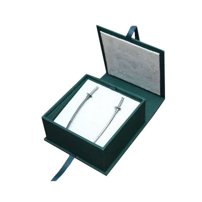 Bon prix Emballage de cadeau des bijoux de carton de bijoux des hommes verts de boîte-cadeau pour des boucles d'oreille en ligne