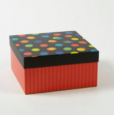 Bon prix Boîte de papier de paquet de cadeau en ligne